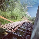 3 Roms Høyanger
