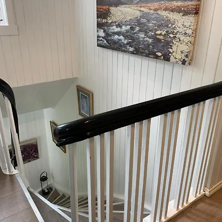 3 Roms * Høyanger