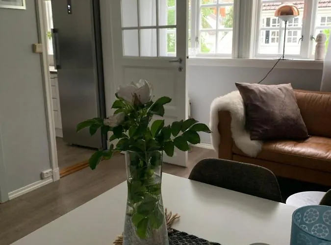 3 Roms * Høyanger