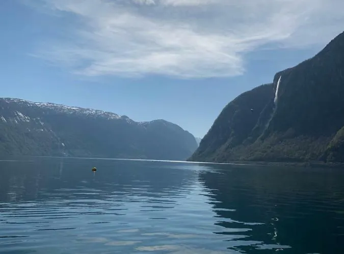 3 Roms Høyanger